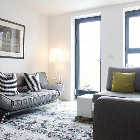 Central 2 Bedroom Apartment With Free Parking Edinburgh Exterior foto